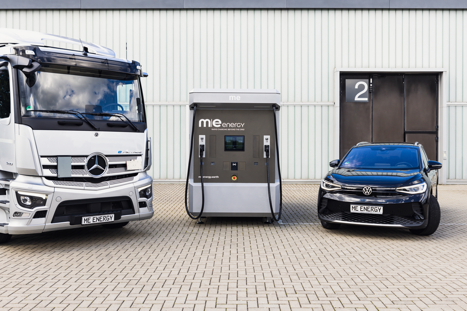 me_energy_RC150_mit_LKW_und_PKW_c_Markus_Lieder